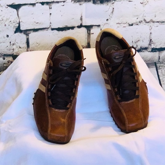 Men’s Skechers Sneakers Brown Leather Vintage S 8 - Picture 2 of 6